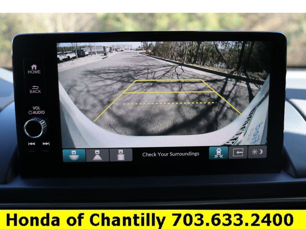 Certified 2023 Honda Pilot Touring image 16