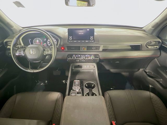 Used 2023 Honda Pilot Sport image 28