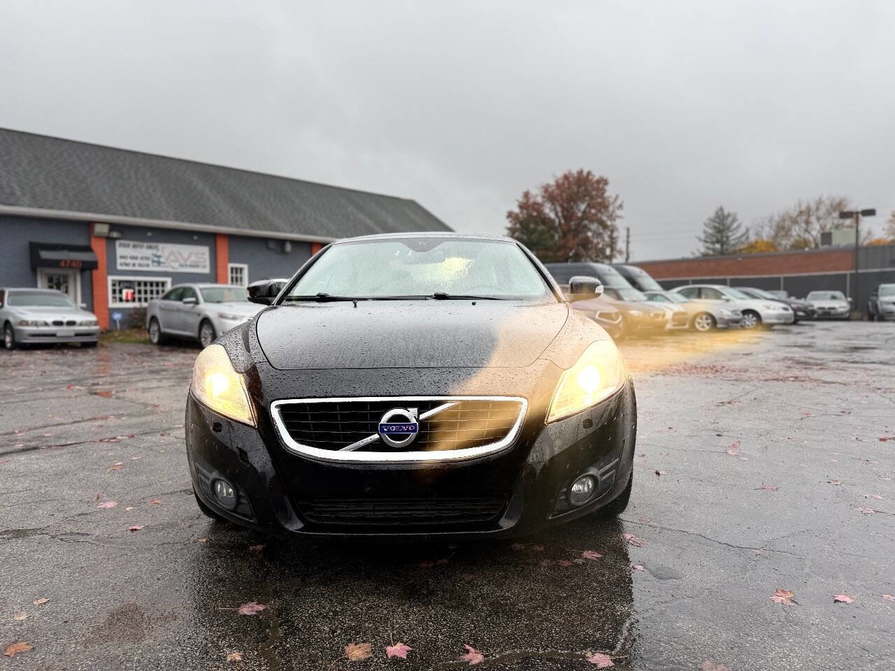 Used 2011 Volvo C70 T5 image 8