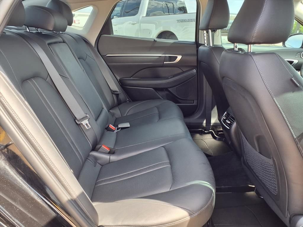 Used 2024 Hyundai Sonata Limited FWD image 15