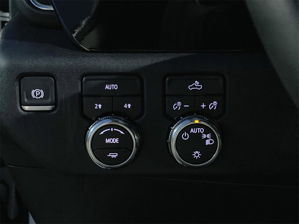 New 2026 GMC Sierra 1500 SLE image 27