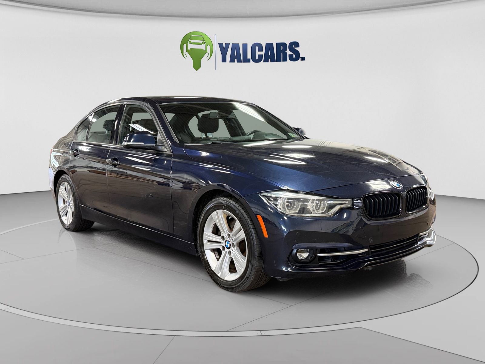 Used 2016 BMW 328i xDrive Sedan AWD/4WD image 7