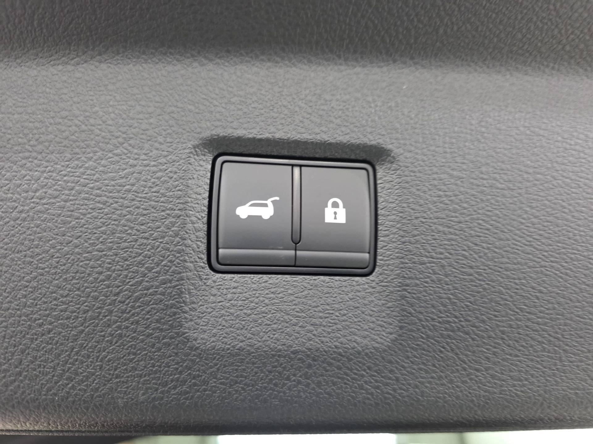 New 2026 INFINITI QX60 Sport w/ Dark Cargo Package image 13