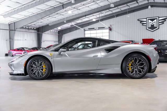 Used 2020 Ferrari F8 Tributo image 3
