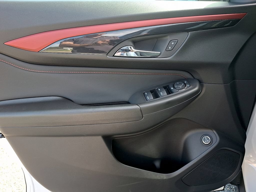 New 2026 Chevrolet TrailBlazer RS w/ Convenience Package FWD image 8