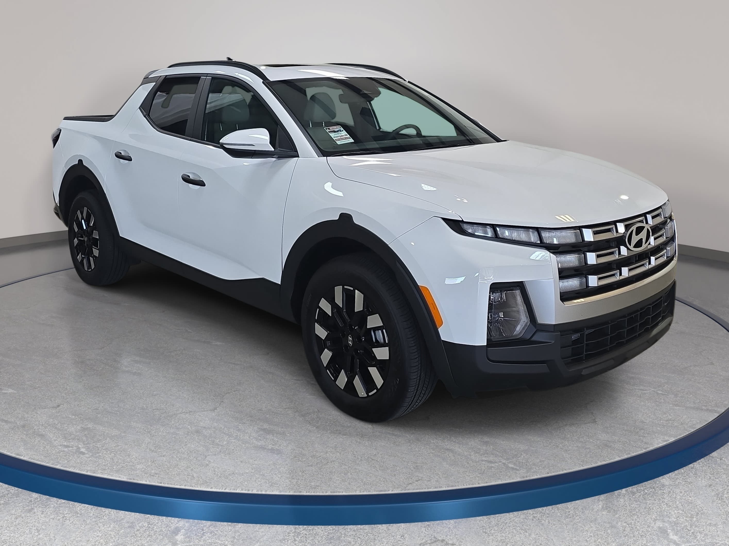 Used 2026 Hyundai Santa Cruz SEL FWD image 4