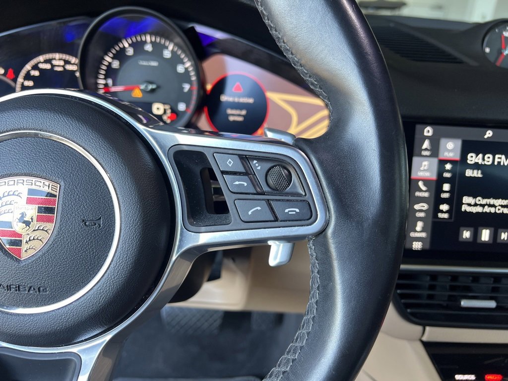 Used 2020 Porsche Cayenne image 26