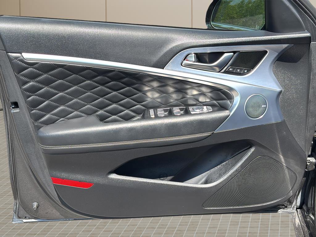 Used 2020 Genesis G70 2.0T w/ Prestige Package image 16