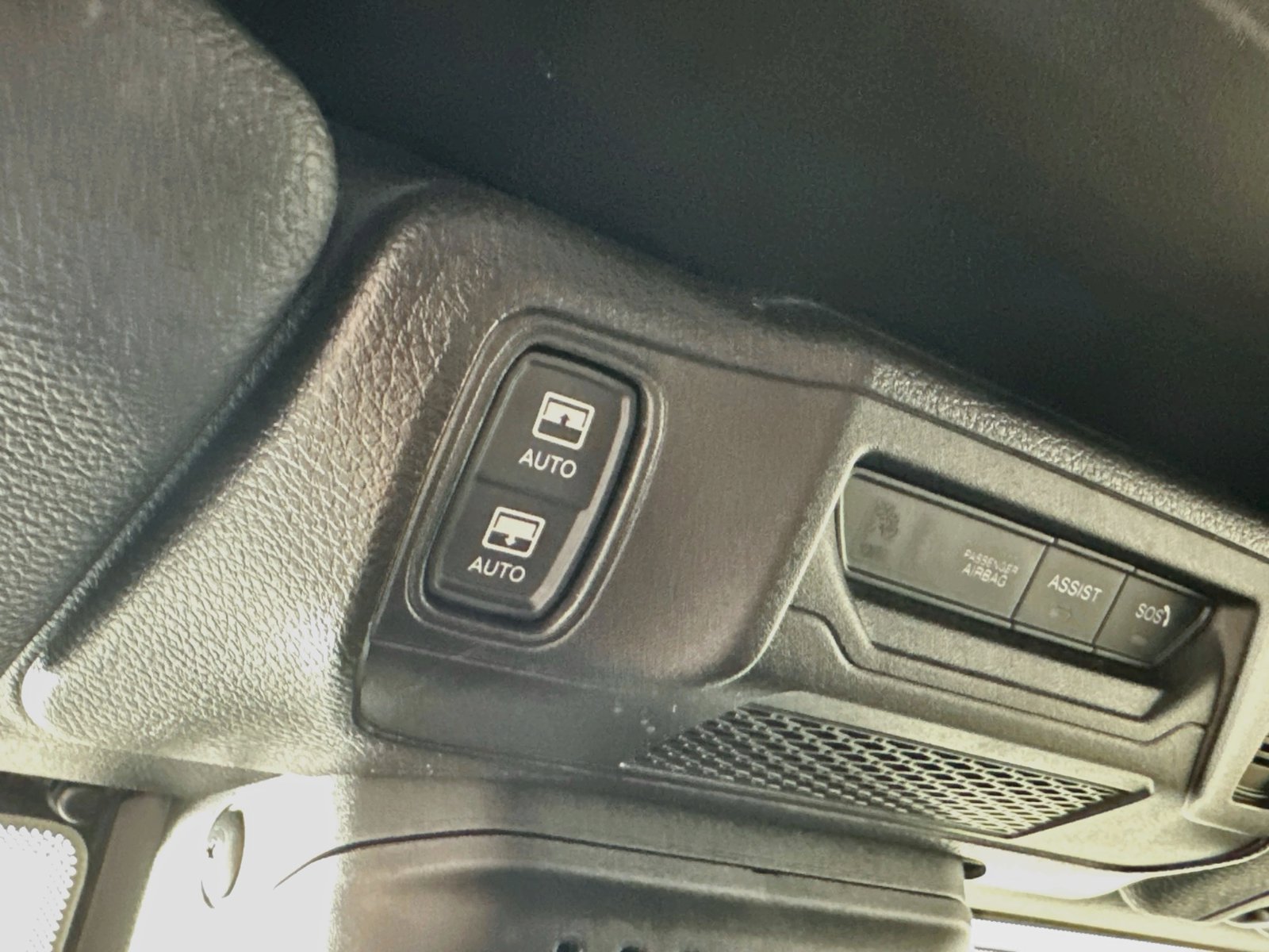 Used 2024 Jeep Wrangler Unlimited Rubicon 392 AWD/4WD image 31