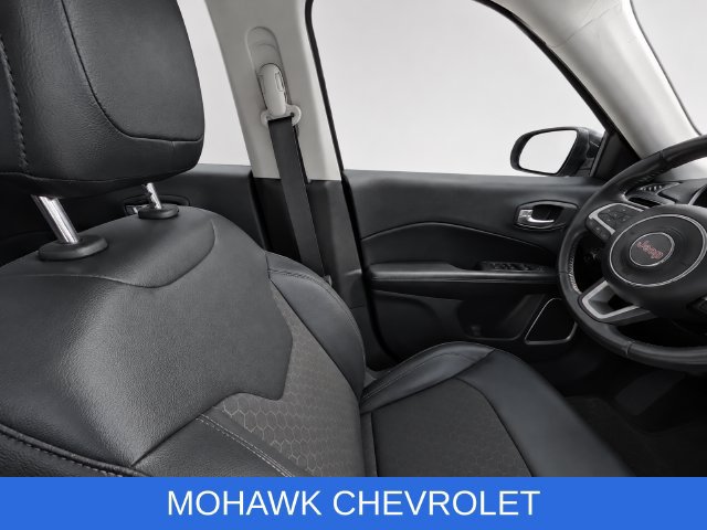 Used 2021 Jeep Compass Latitude w/ Convenience Group AWD/4WD image 13
