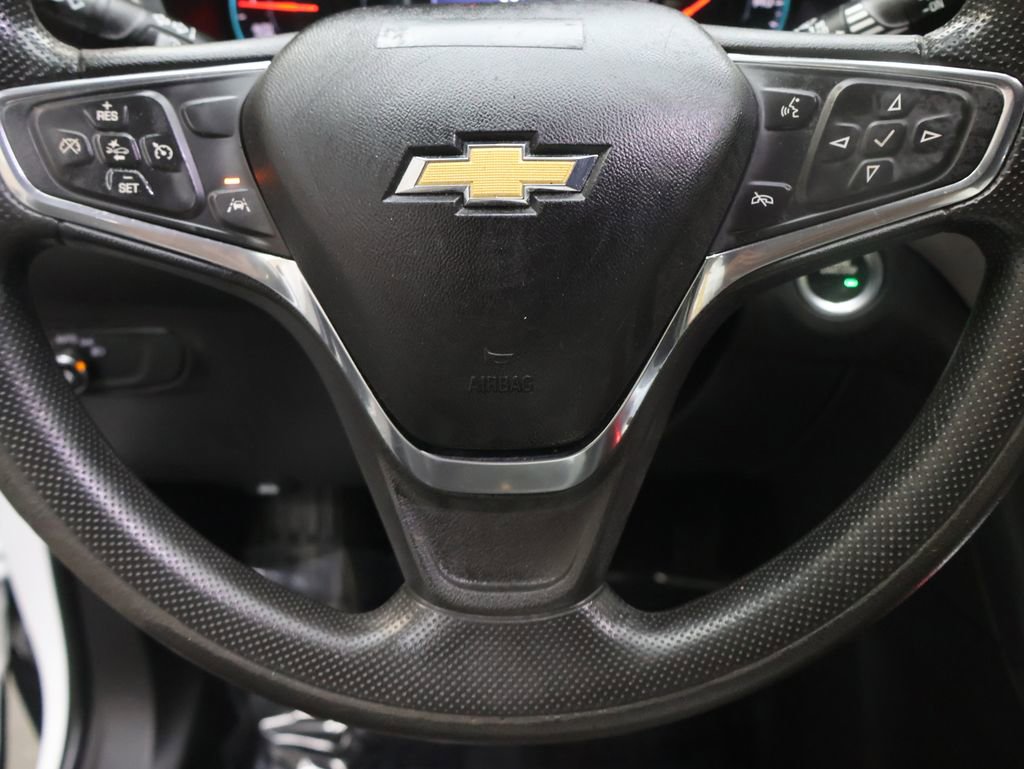 Used 2020 Chevrolet Equinox LT image 18