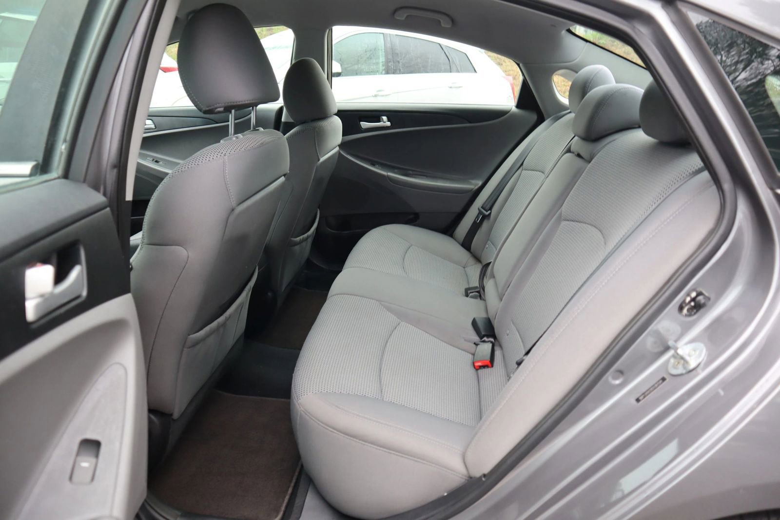 Used 2012 Hyundai Sonata GLS FWD image 12