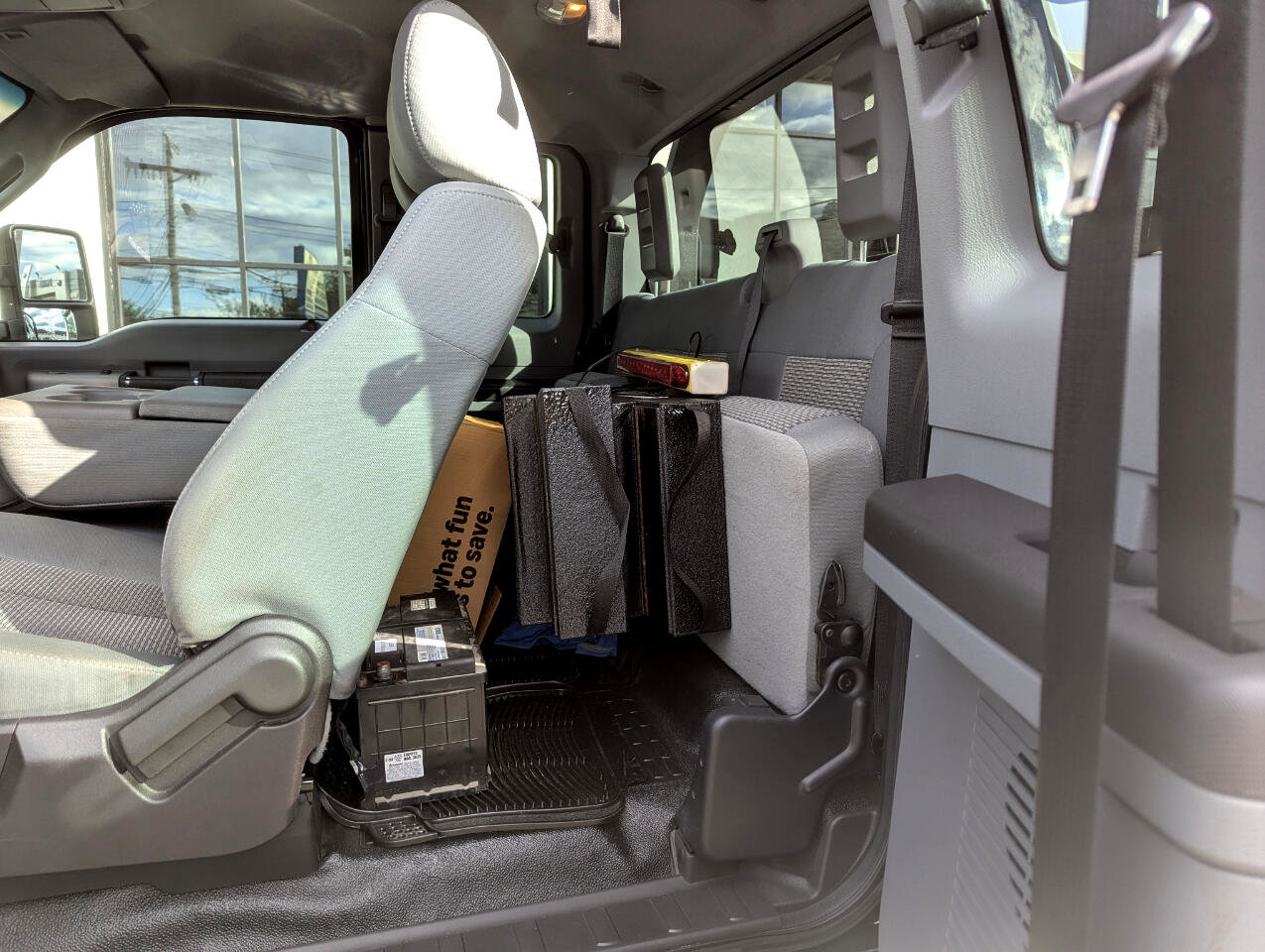 Used 2019 Ford F650 2WD SuperCab Super Duty image 30