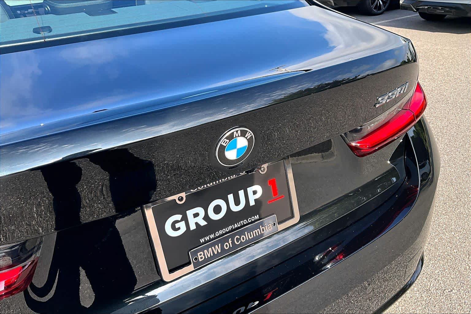 Used 2025 BMW 330i Sedan RWD image 9