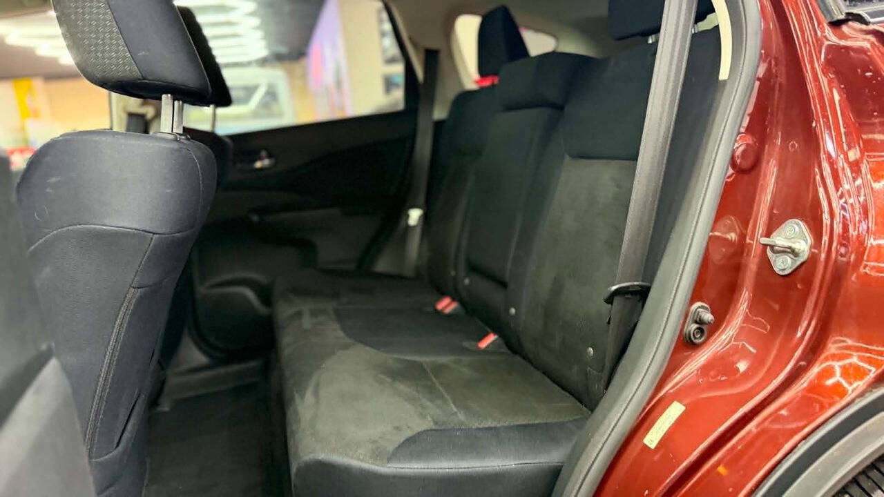 Used 2015 Honda CR-V EX image 16