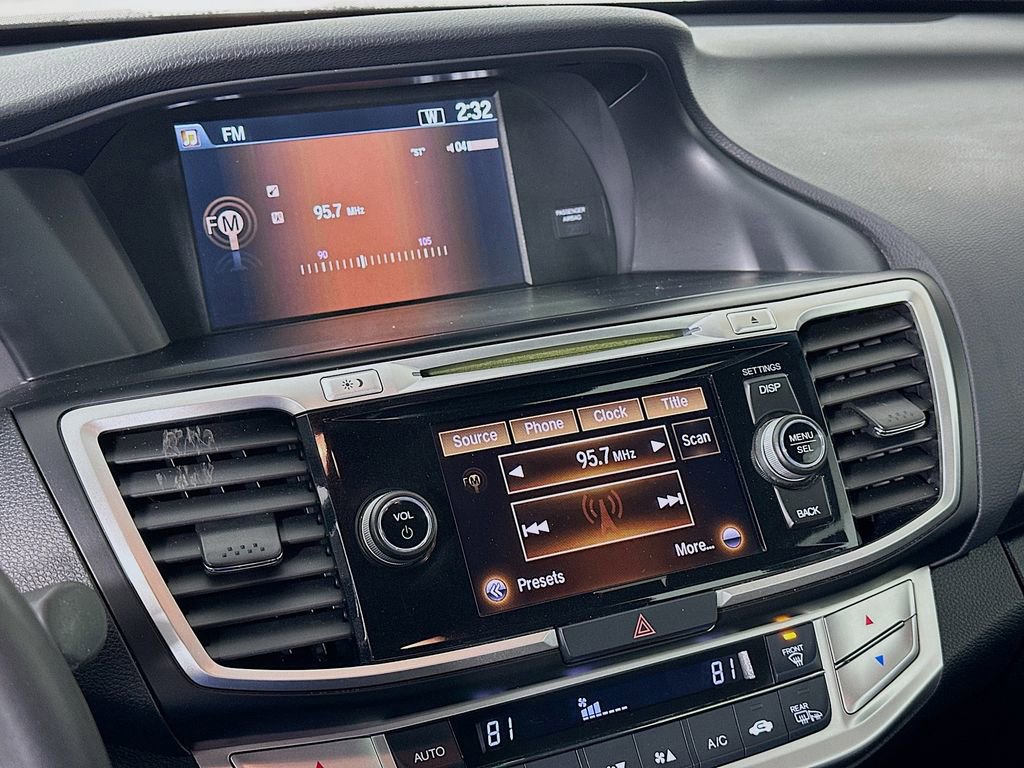 Used 2015 Honda Accord EX-L image 19