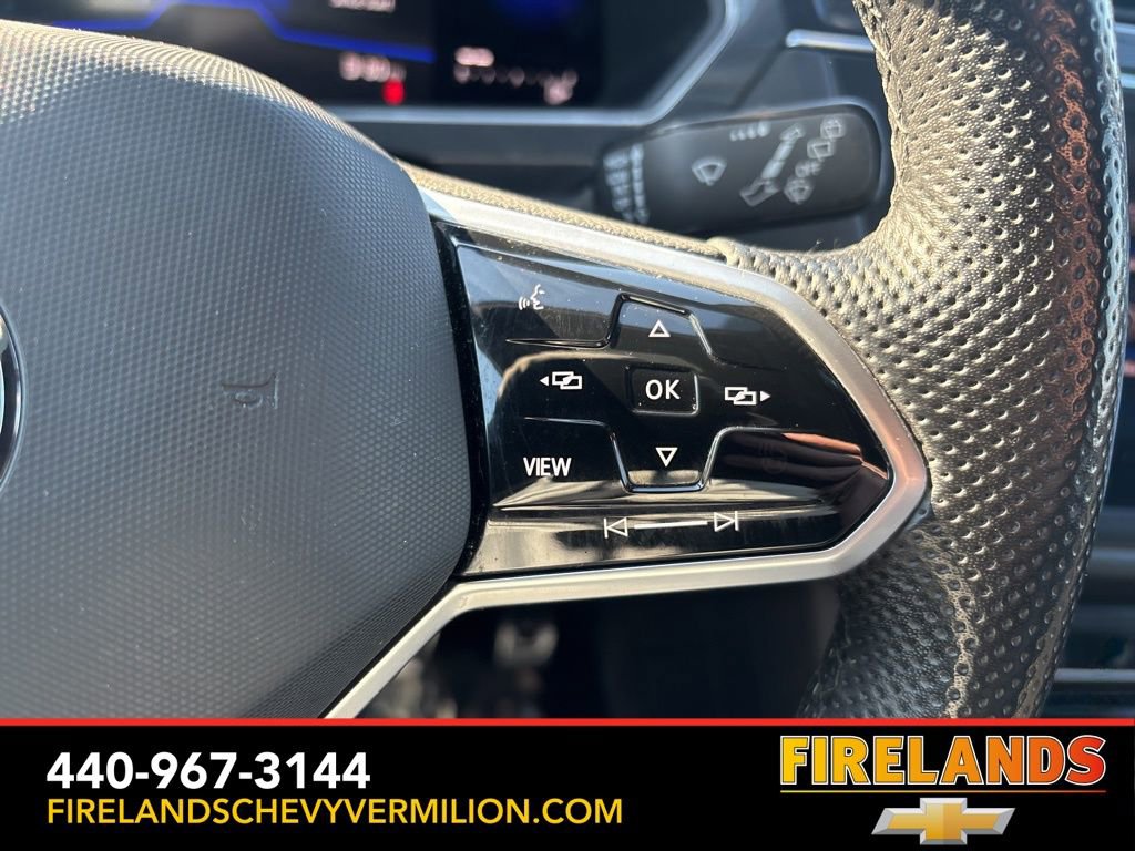 Used 2023 Volkswagen Tiguan SE R-Line image 19