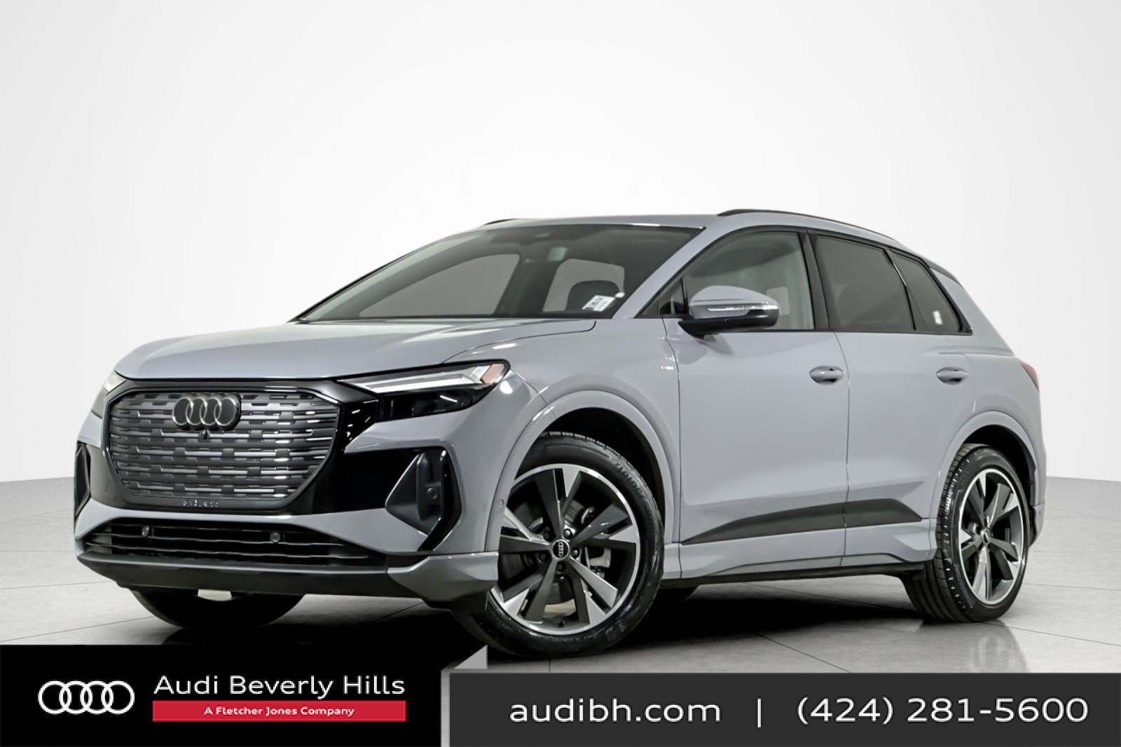 Used 2024 Audi Q4 e-tron Premium Plus w/ Premium Plus image 1