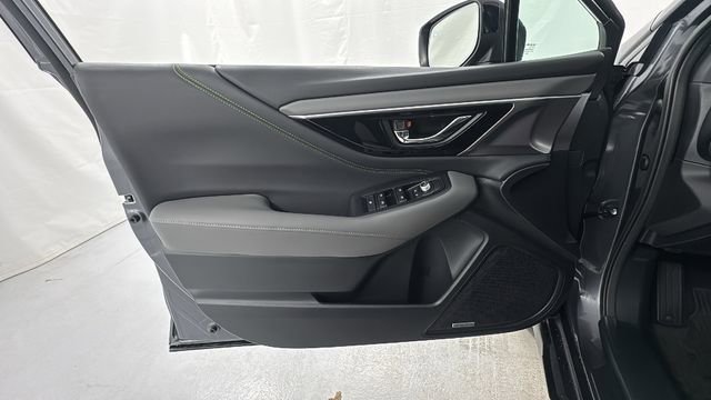 Certified 2025 Subaru Outback Onyx Edition XT image 22