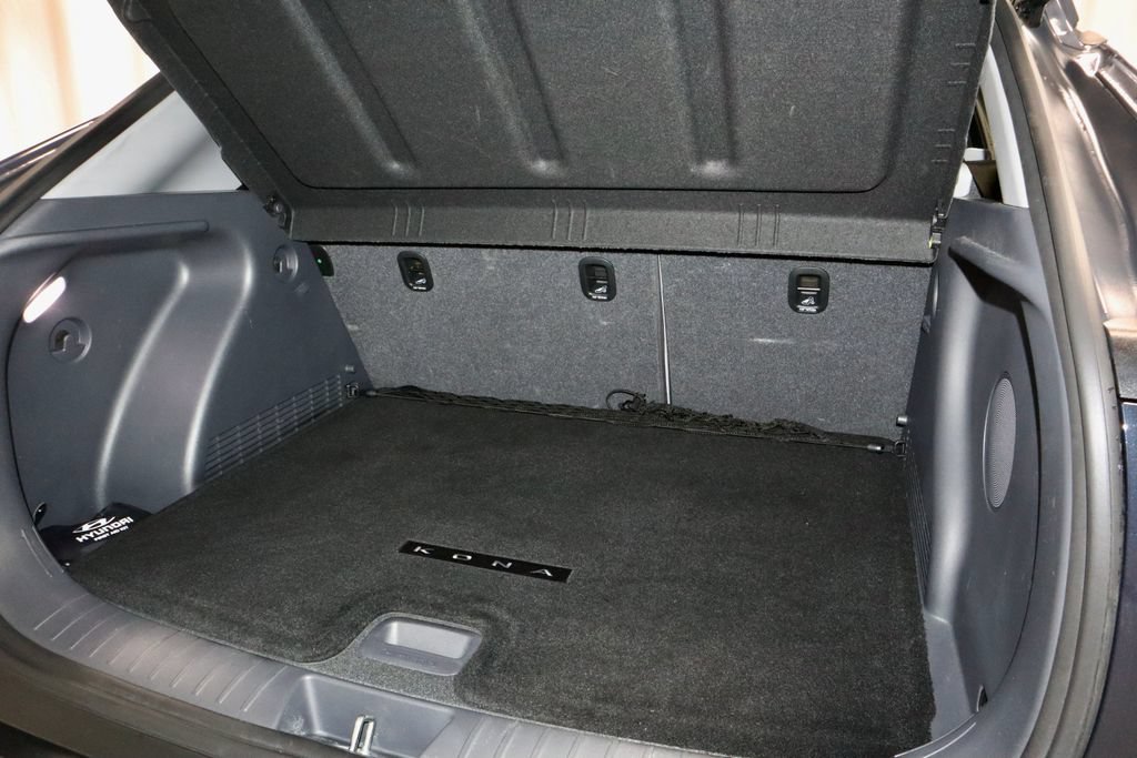 Used 2024 Hyundai Kona Limited AWD/4WD image 15