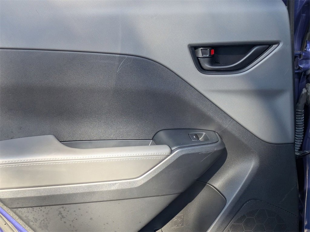 Used 2024 Subaru Crosstrek 2.0i Premium image 25