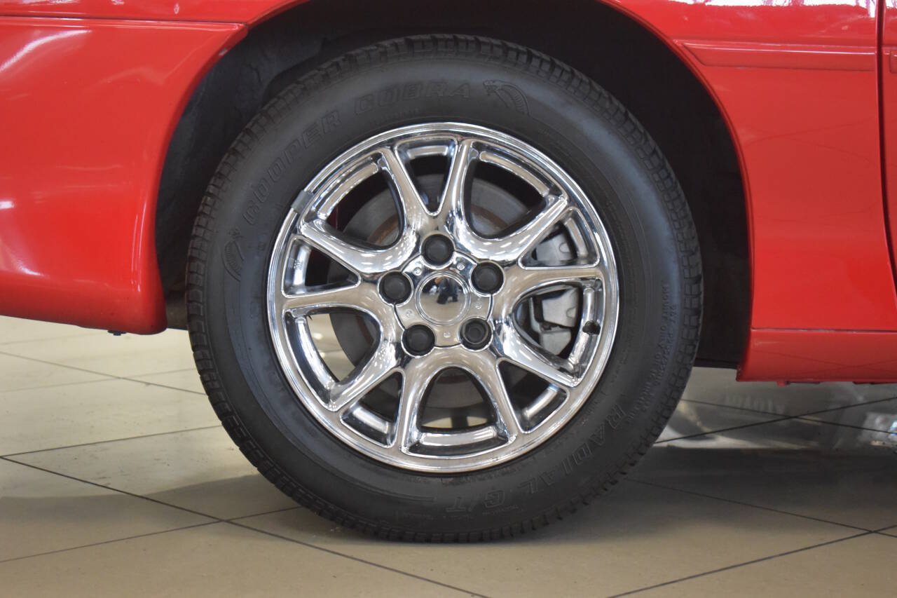 Used 2002 Chevrolet Camaro Z28 RWD image 33