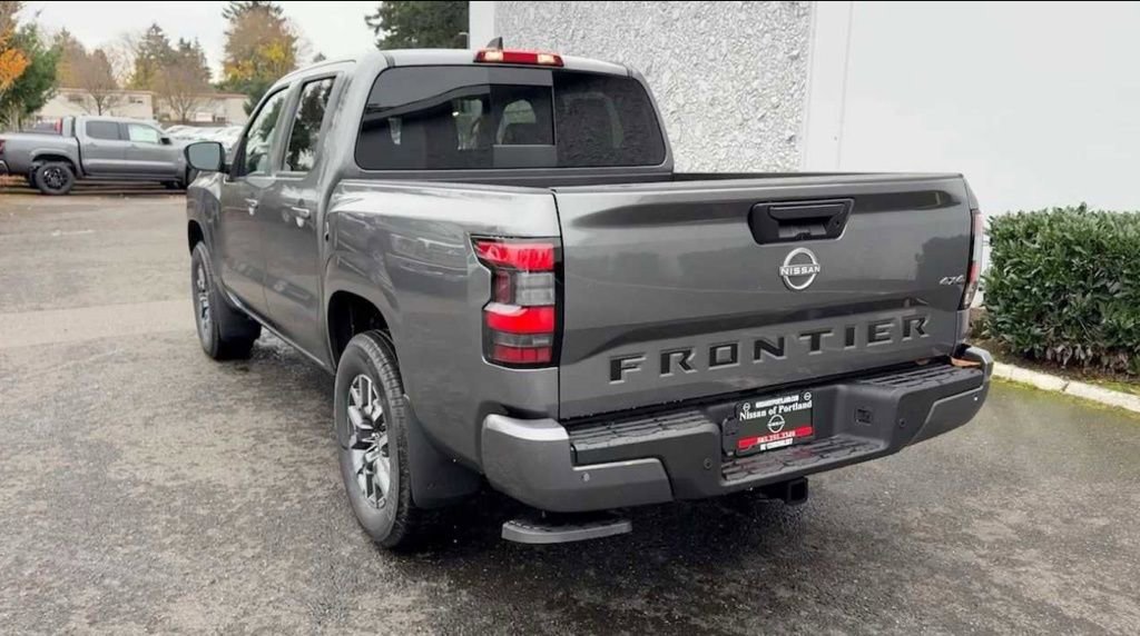 New 2026 Nissan Frontier SV w/ Tow Package AWD/4WD image 7