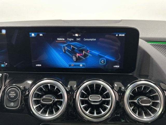 Used 2025 Mercedes-Benz GLA 35 AMG 4MATIC image 23