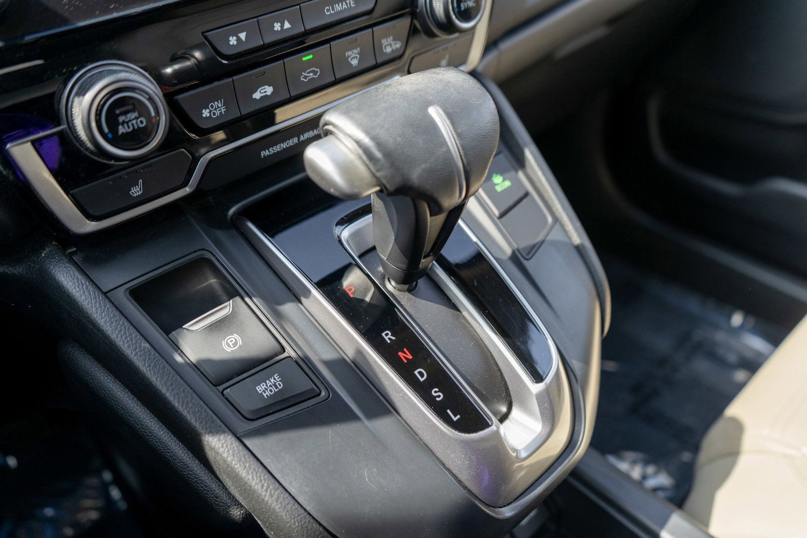 Used 2017 Honda CR-V Touring image 21