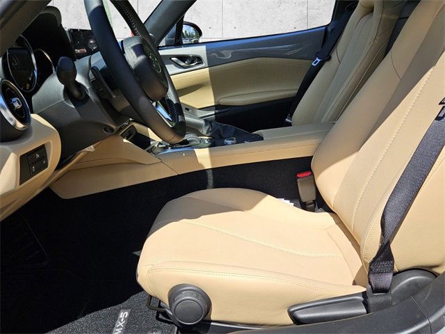 New 2025 MAZDA MX-5 Miata RF Grand Touring image 5