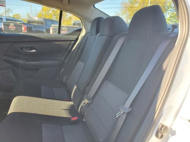 New 2025 Nissan Sentra SR image 13
