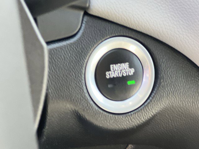 Used 2020 Chevrolet Equinox LS w/ LS Convenience Package image 16