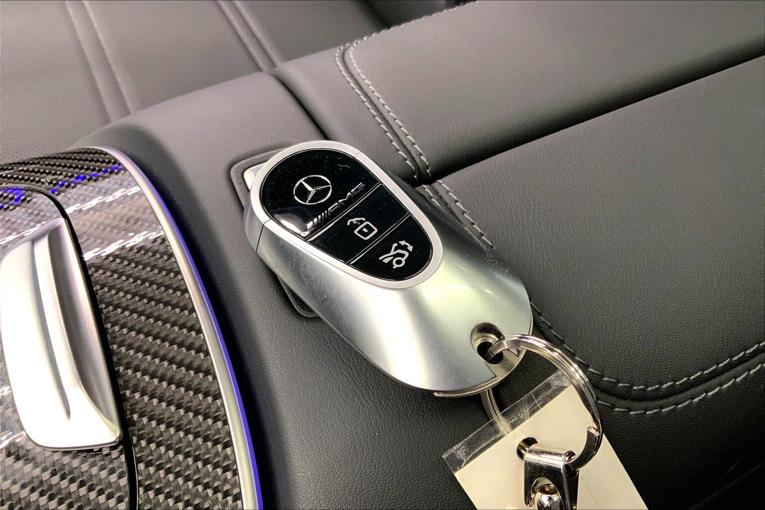 Used 2025 Mercedes-Benz E 53 AMG e 4MATIC Sedan image 19