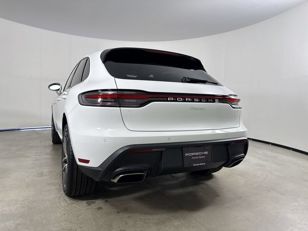 New 2026 Porsche Macan AWD/4WD image 19