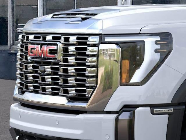 New 2026 GMC Sierra 3500 Denali image 13