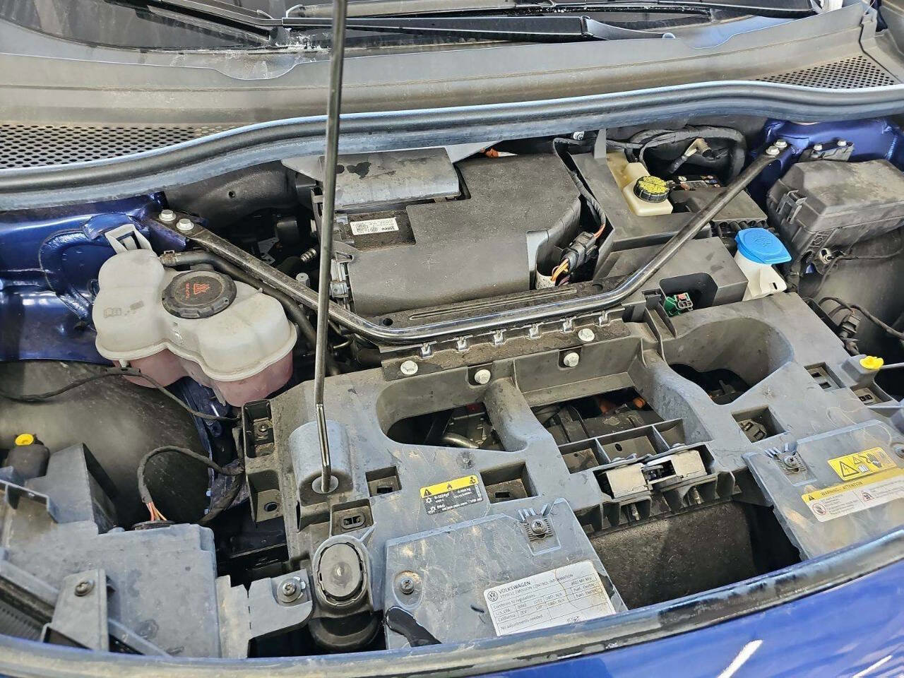 Used 2022 Volkswagen ID.4 Pro S w/ Gradient Package image 18