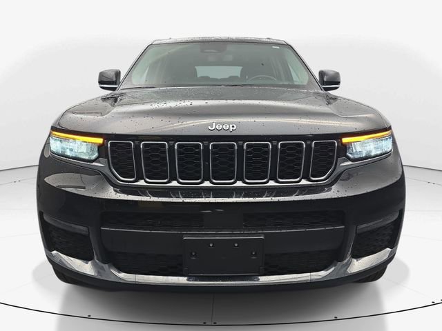 Used 2022 Jeep Grand Cherokee L Limited AWD/4WD image 4