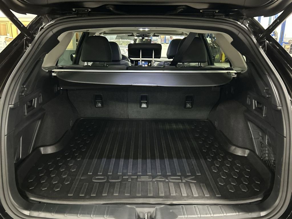 Certified 2023 Subaru Outback Onyx Edition image 27
