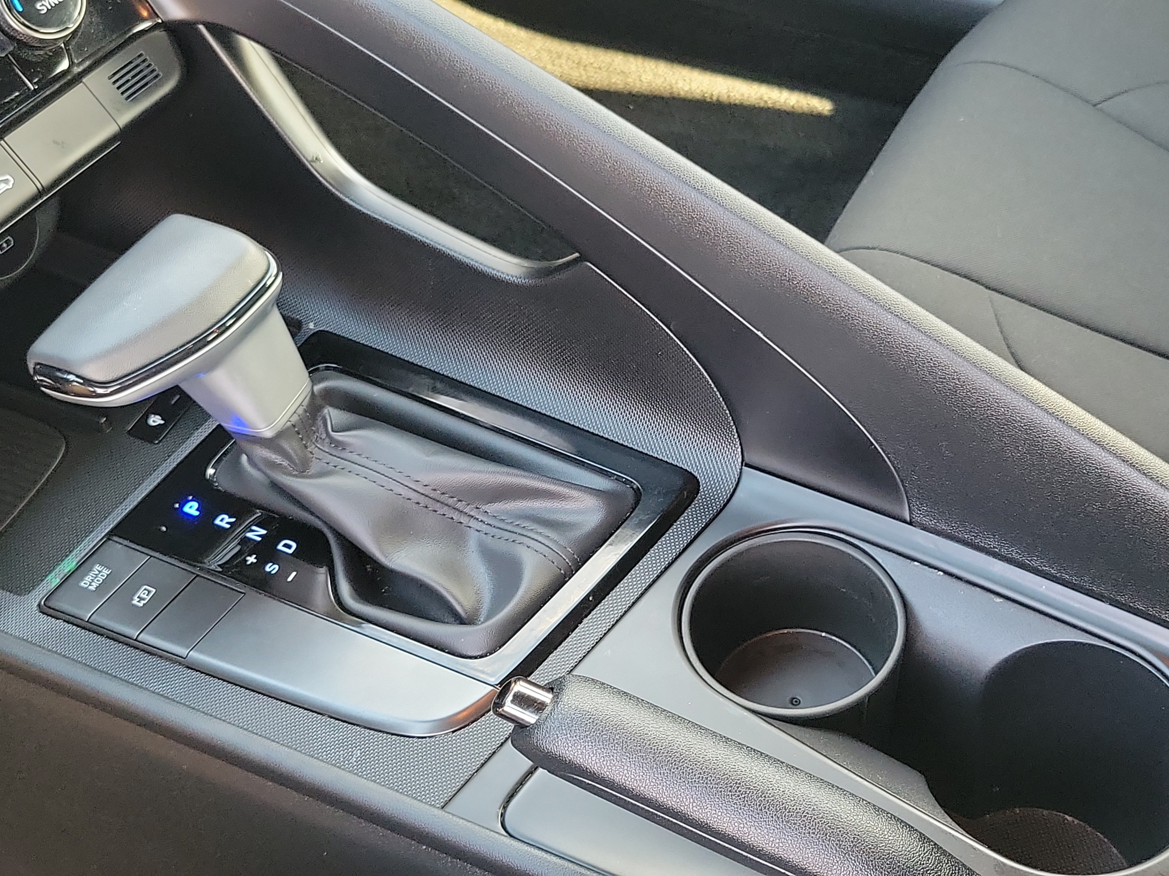 Certified 2026 Hyundai Elantra Sport FWD image 14