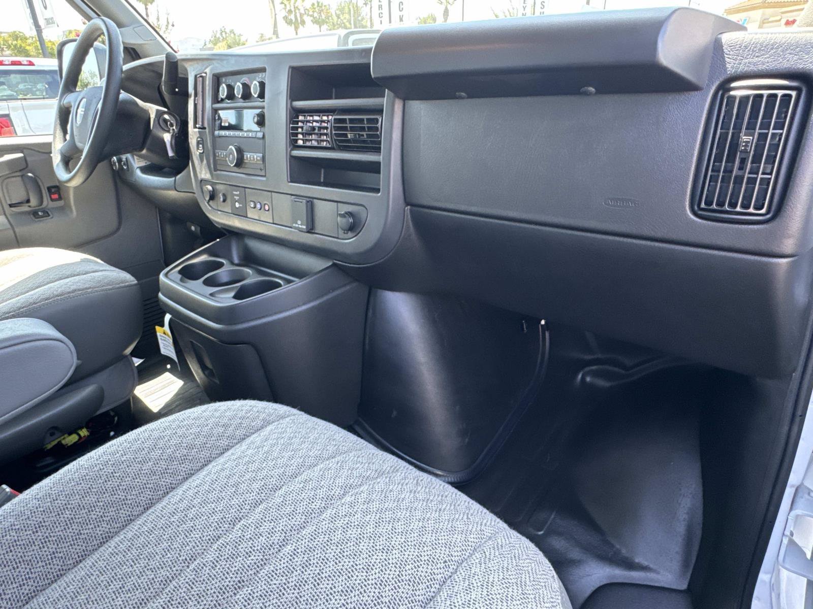New 2025 GMC Savana 2500 w/ Driver Convenience Package RWD image 29