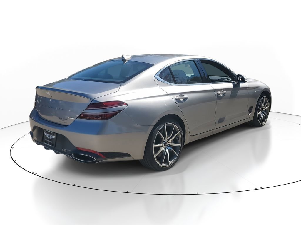 Used 2025 Genesis G70 2.5T AWD/4WD image 4
