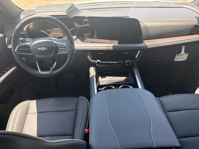 New 2025 Chevrolet Suburban Premier image 19