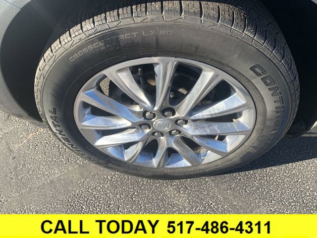 Certified 2020 Buick Enclave Essence w/ Sound and Sites Package image 33