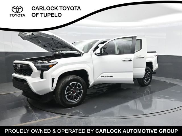 Used 2025 Toyota Tacoma TRD Sport image 40
