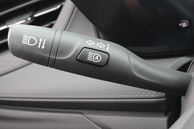 New 2026 Buick Encore GX Avenir w/ Avenir Technology Package image 30