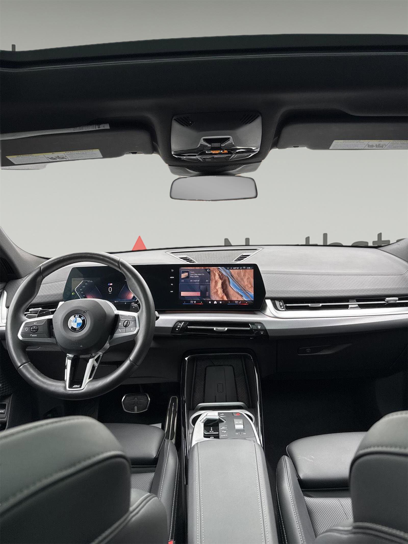 Used 2025 BMW X2 xDrive28i AWD/4WD image 19