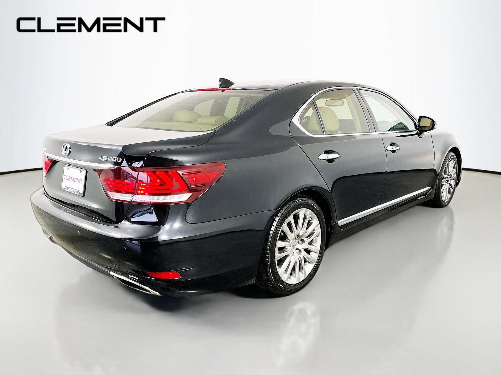 Used 2017 Lexus LS 460 w/ Comfort Package RWD image 7