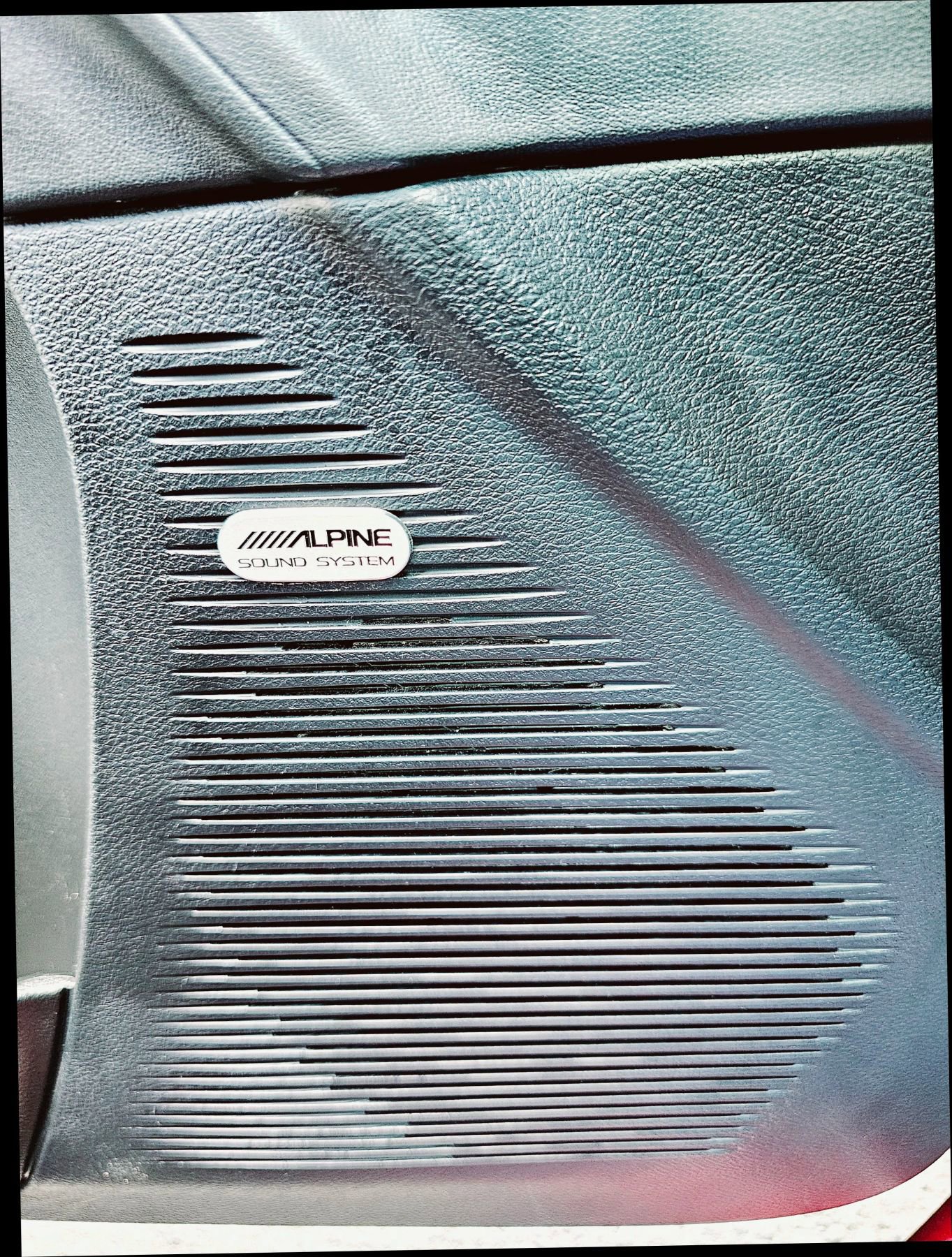 Used 2022 Dodge Challenger GT w/ Plus Package image 9