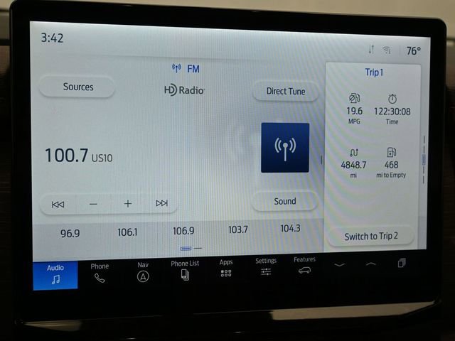Used 2023 Ford Expedition Max Limited image 21