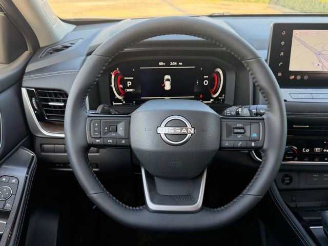 New 2026 Nissan Rogue Platinum image 18